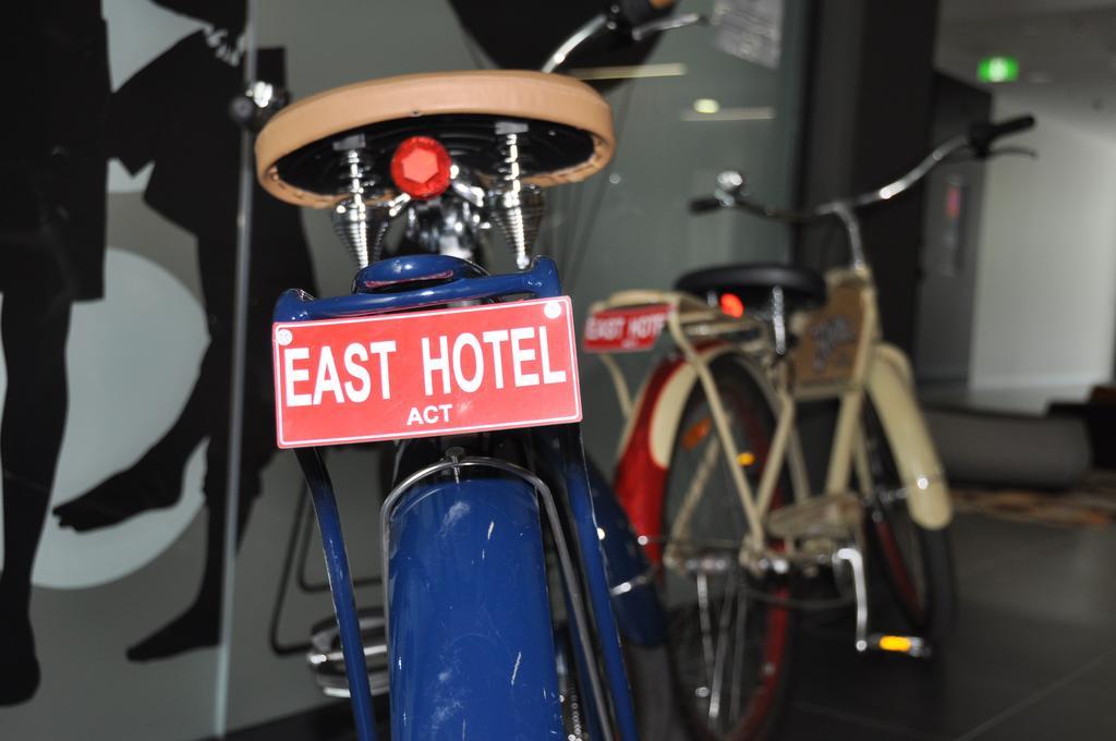 East Hotel And Apartments Канбера Екстериор снимка