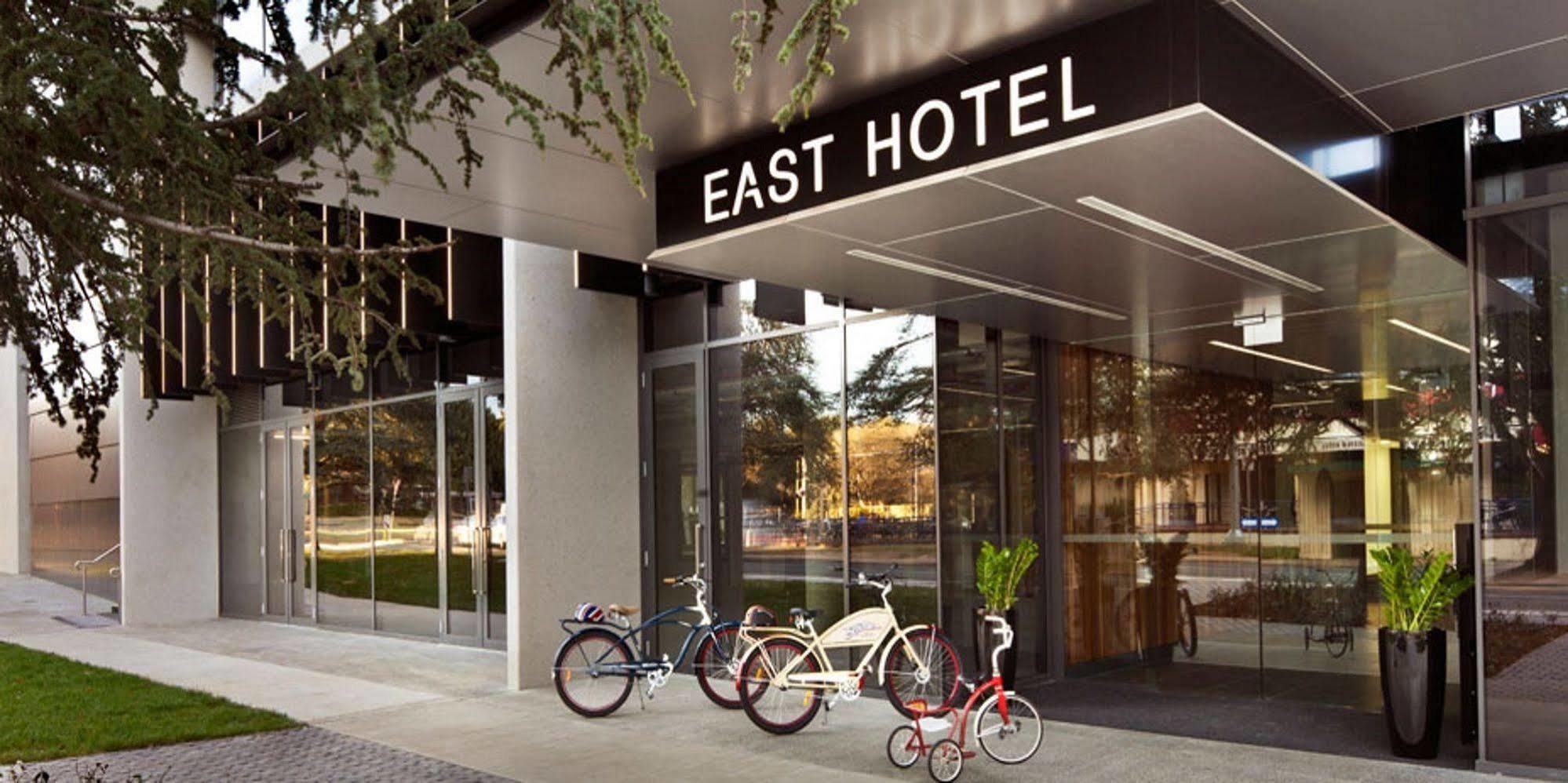East Hotel And Apartments Канбера Екстериор снимка